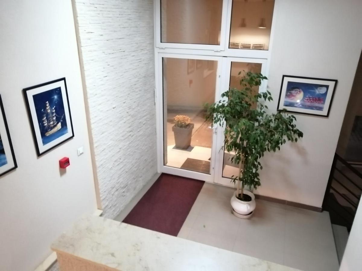 Appartement Butterfly à Čačak Extérieur photo
